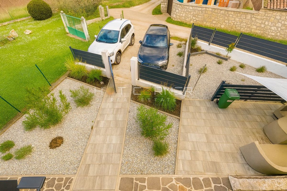 Istra, popolnoma obnovljena kamnita hiša blizu Poreča