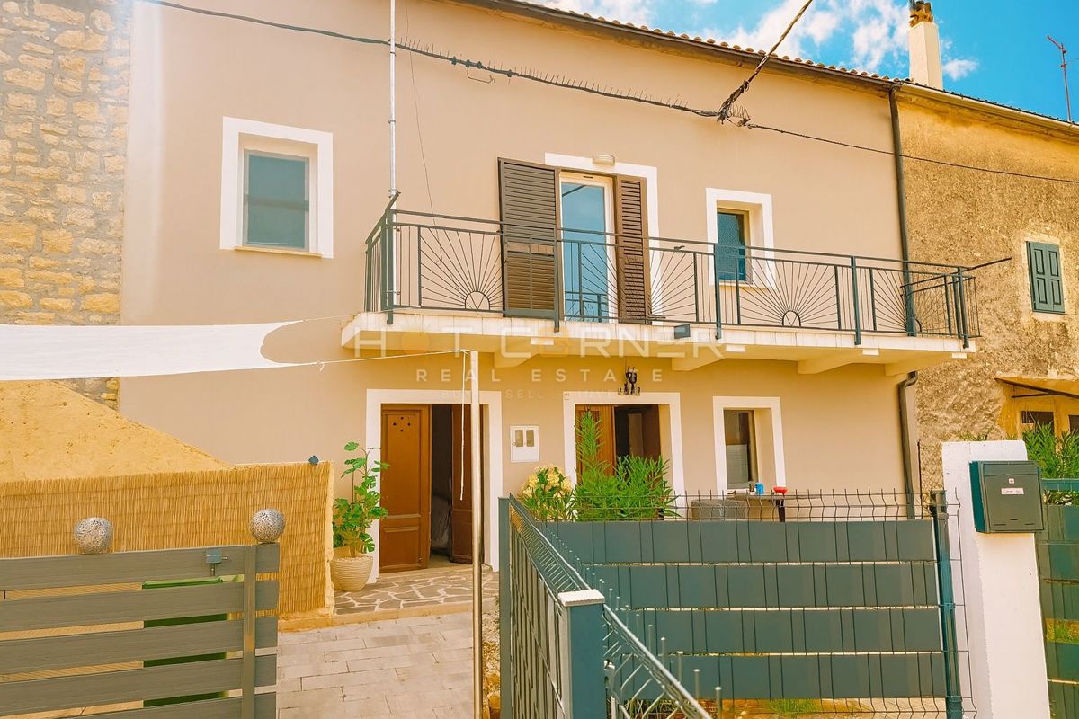 Istra, popolnoma obnovljena kamnita hiša blizu Poreča