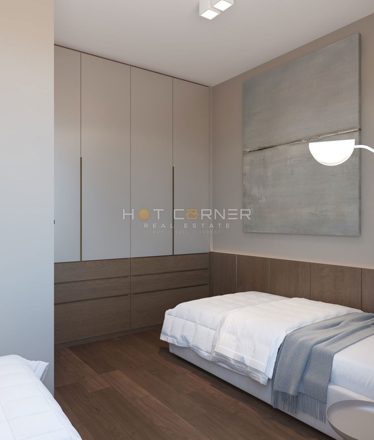 Eleganten trisobni stan v treh etažah z vrtom in pogledom na morje