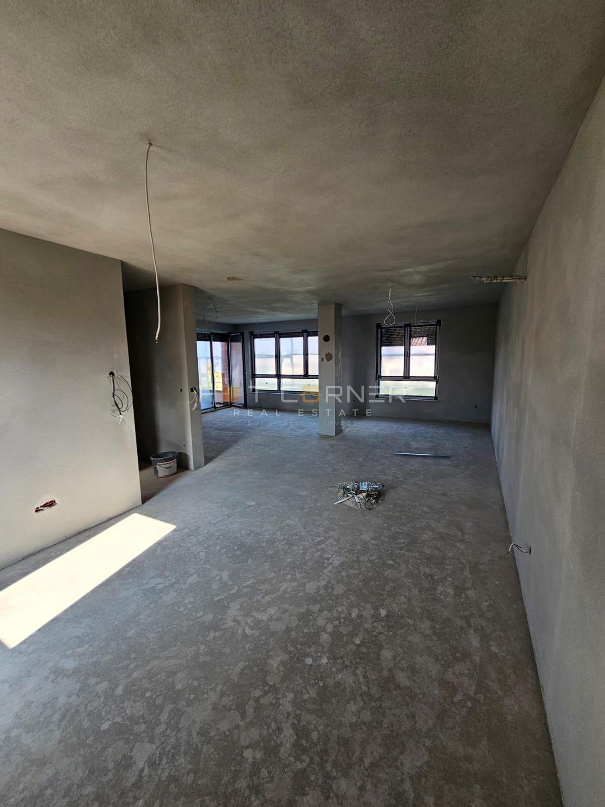 Novo stanovanje v Štinjanu – razgled na Brione, 122 m² elegance