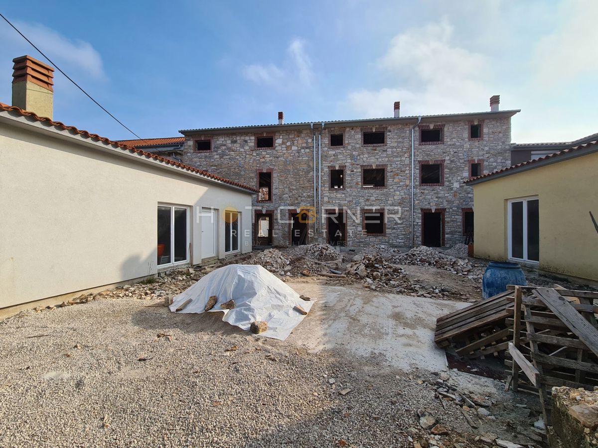 Hiša Juršići, Svetvinčenat, 300m2