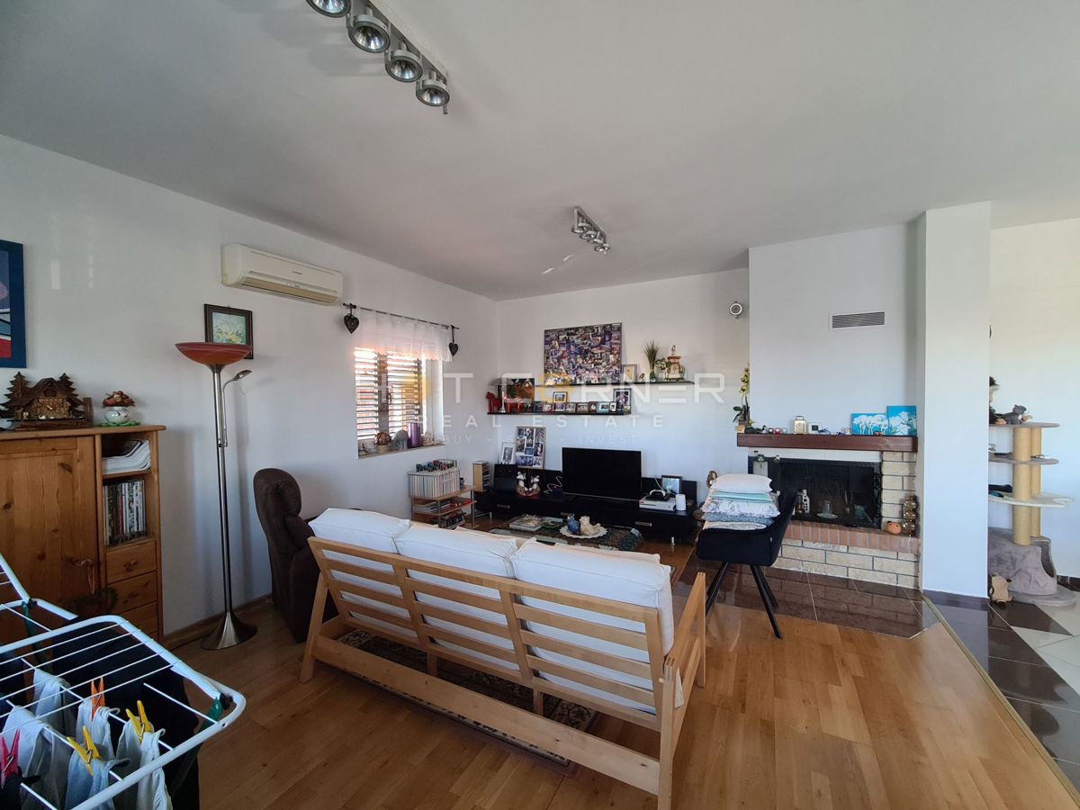 Hiša Šikići, Pula, 200m2