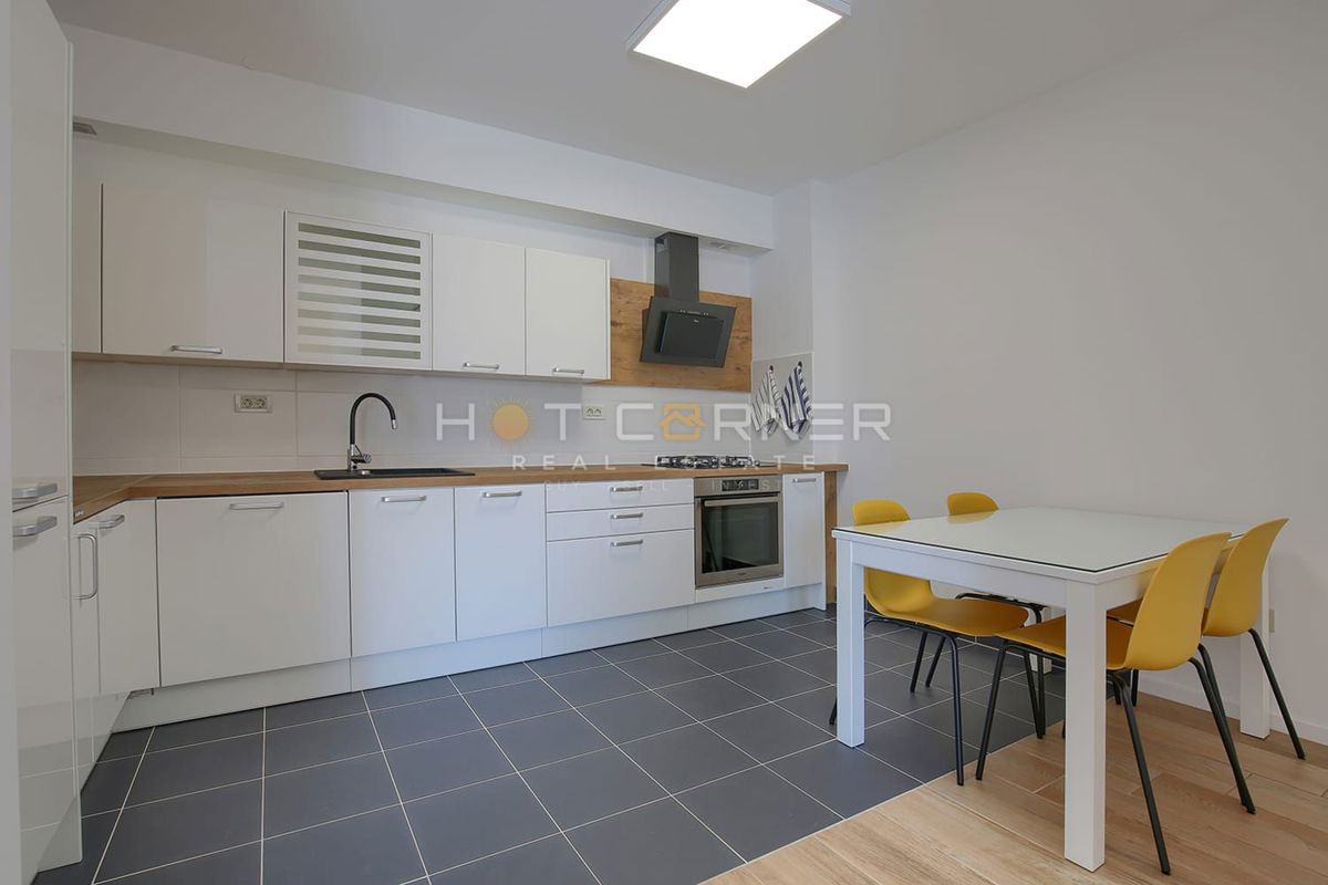Stanovanje Monvidal, Pula, 80m2