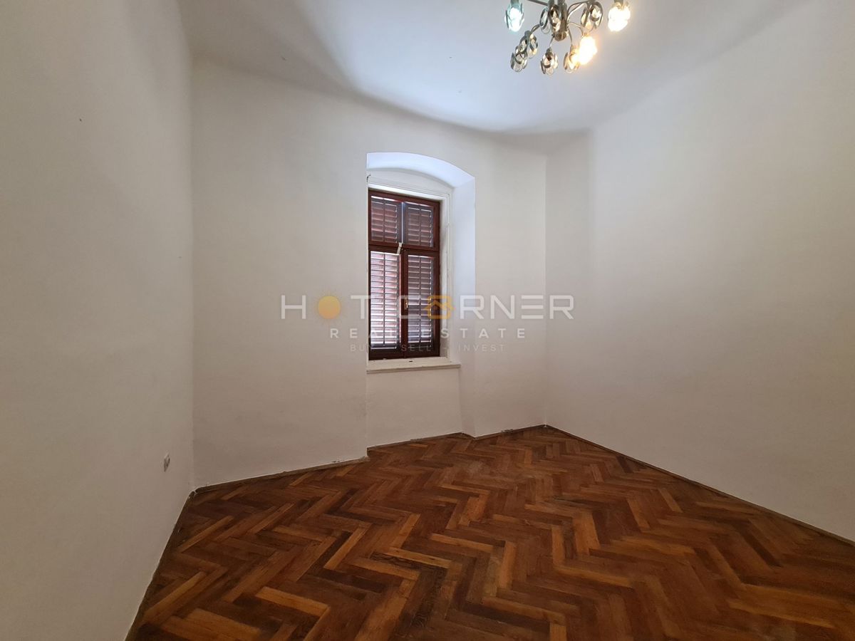 Stanovanje Centar, Pula, 135m2