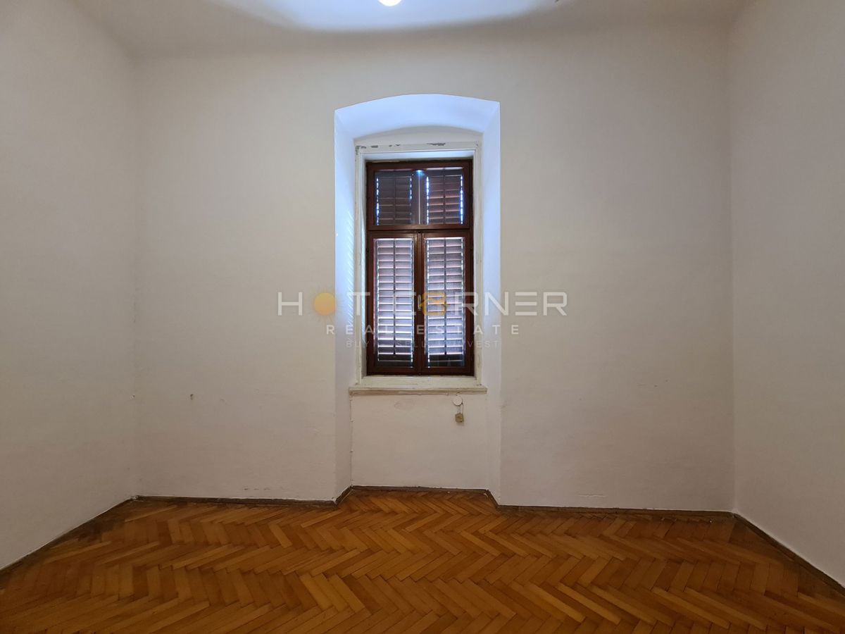 Stanovanje Centar, Pula, 135m2
