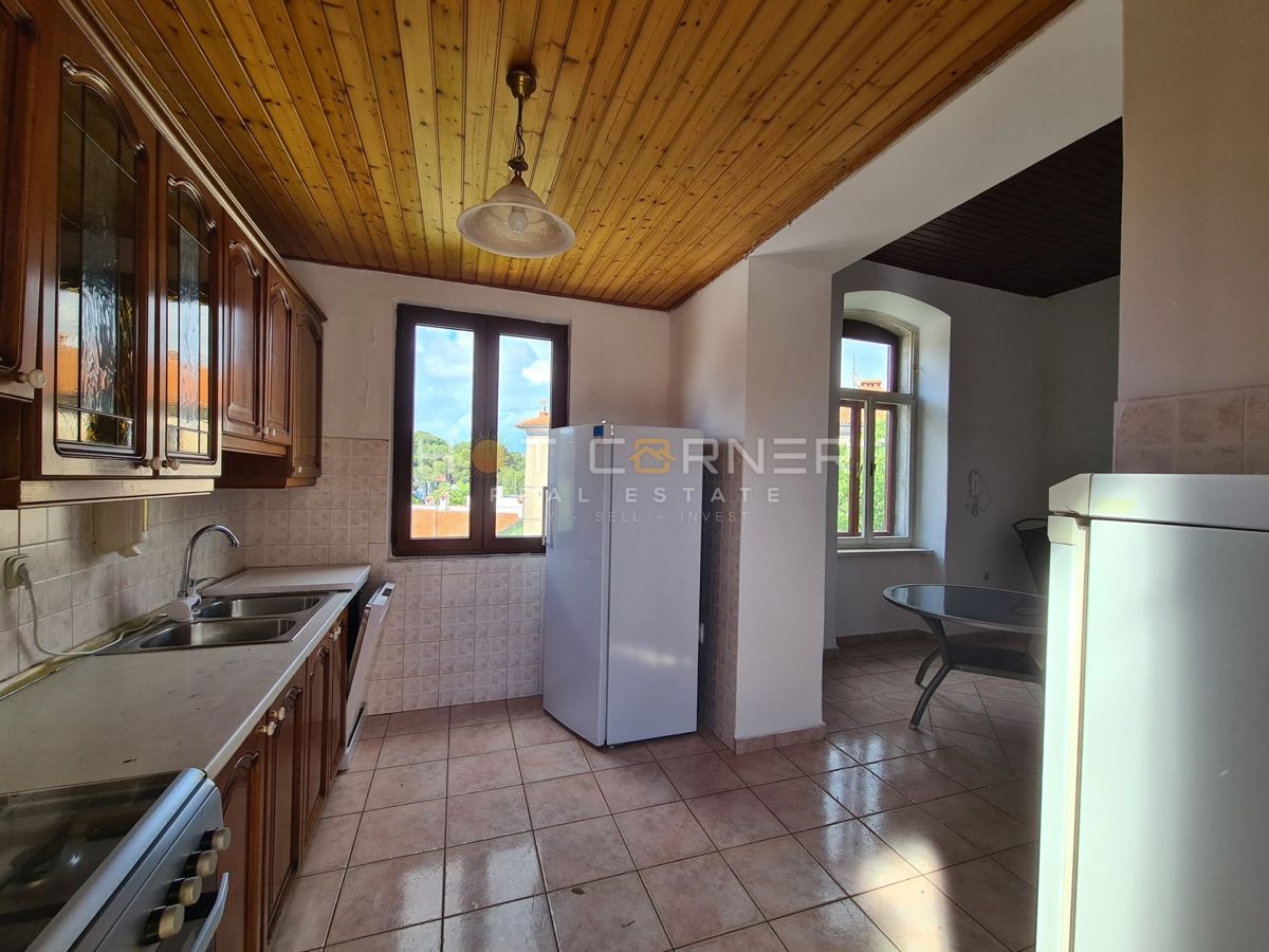 Stanovanje Centar, Pula, 135m2