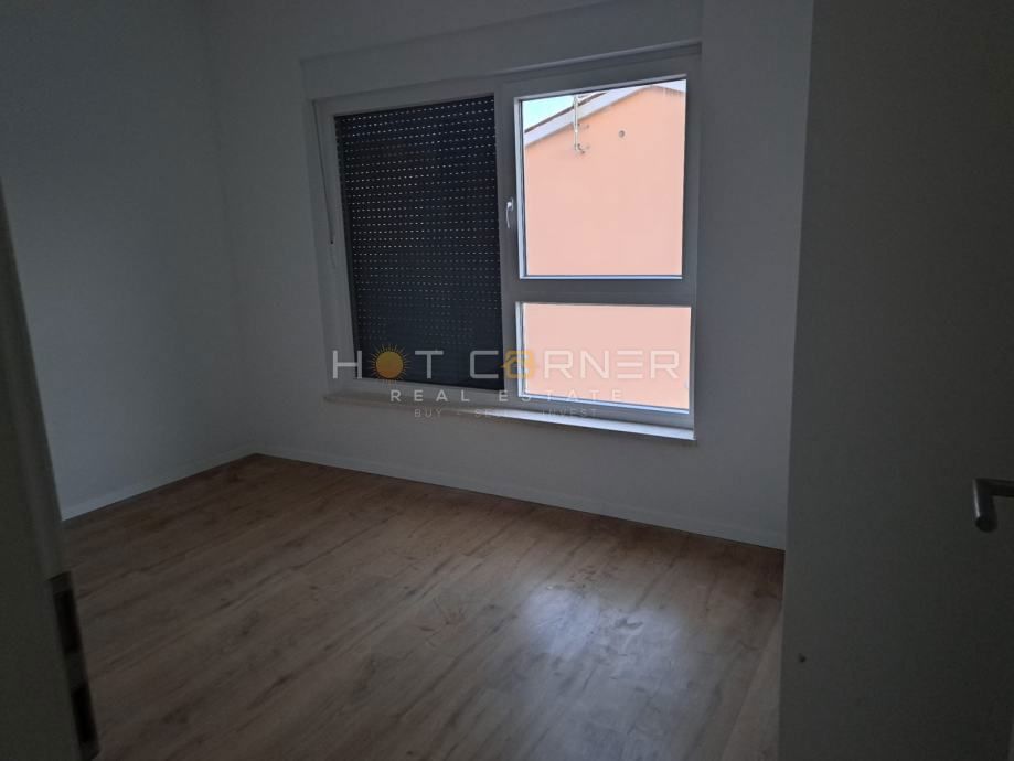 Medulin, nov apartma, 56 m², 2 spalnici, 600 m od morja