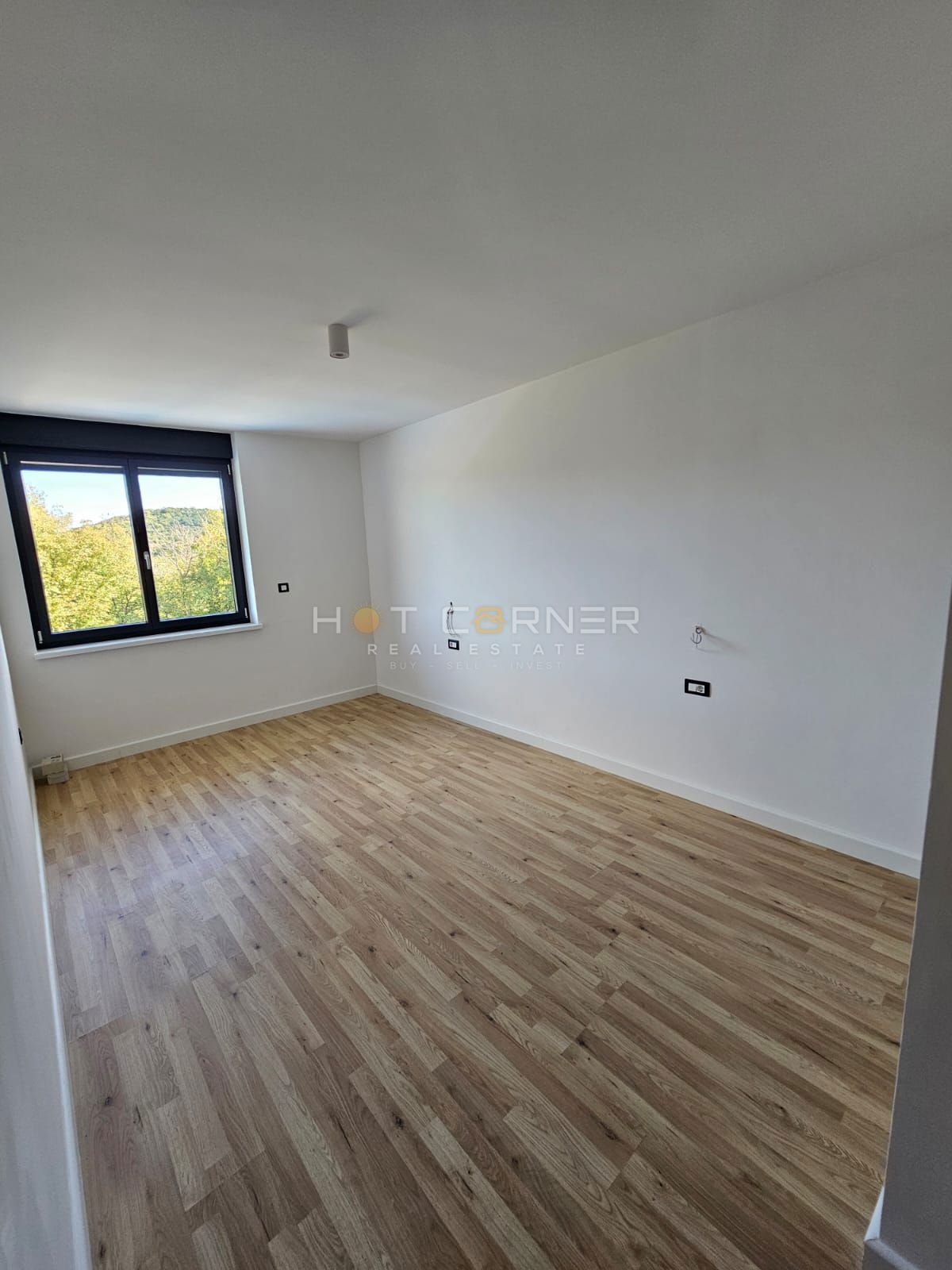 Moderna vila naprodaj v bližini Rovinja (2025)