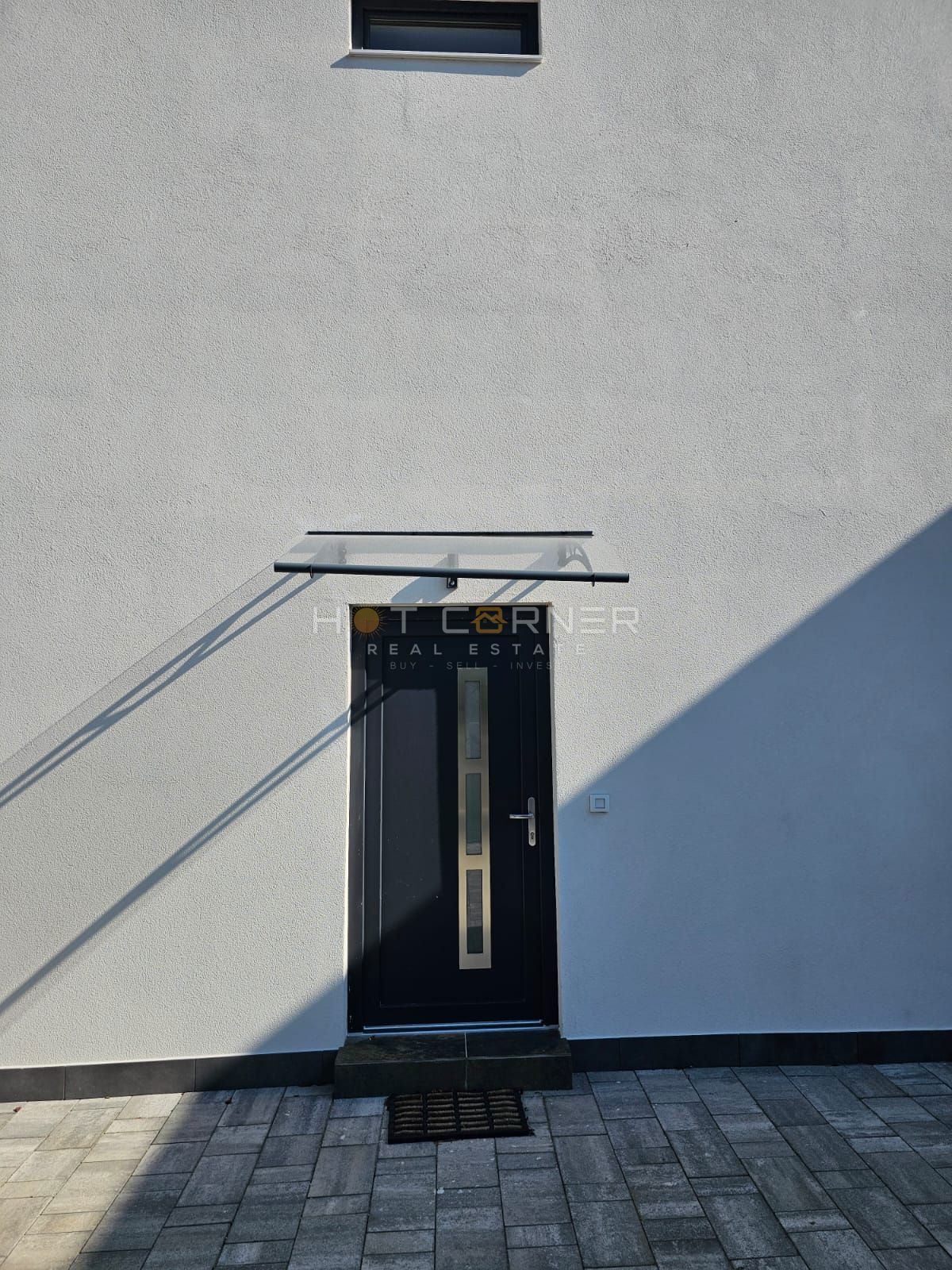 Moderna vila naprodaj v bližini Rovinja (2025)