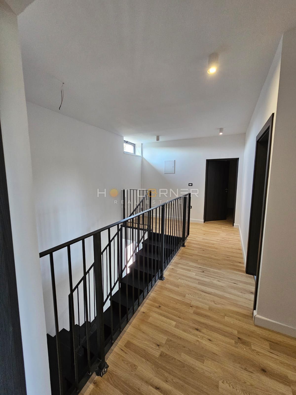 Moderna vila naprodaj v bližini Rovinja (2025)