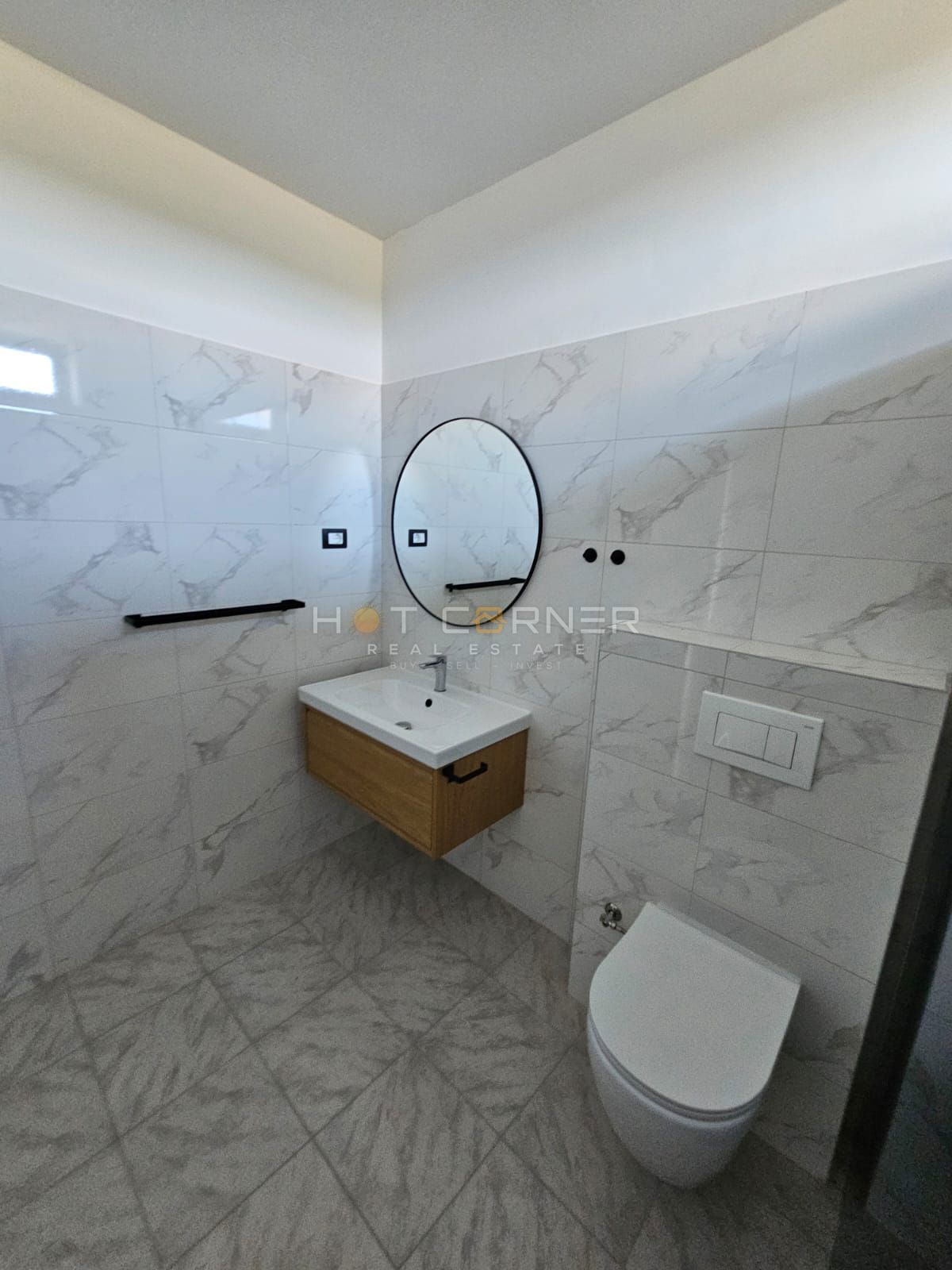 Moderna vila naprodaj v bližini Rovinja (2025)