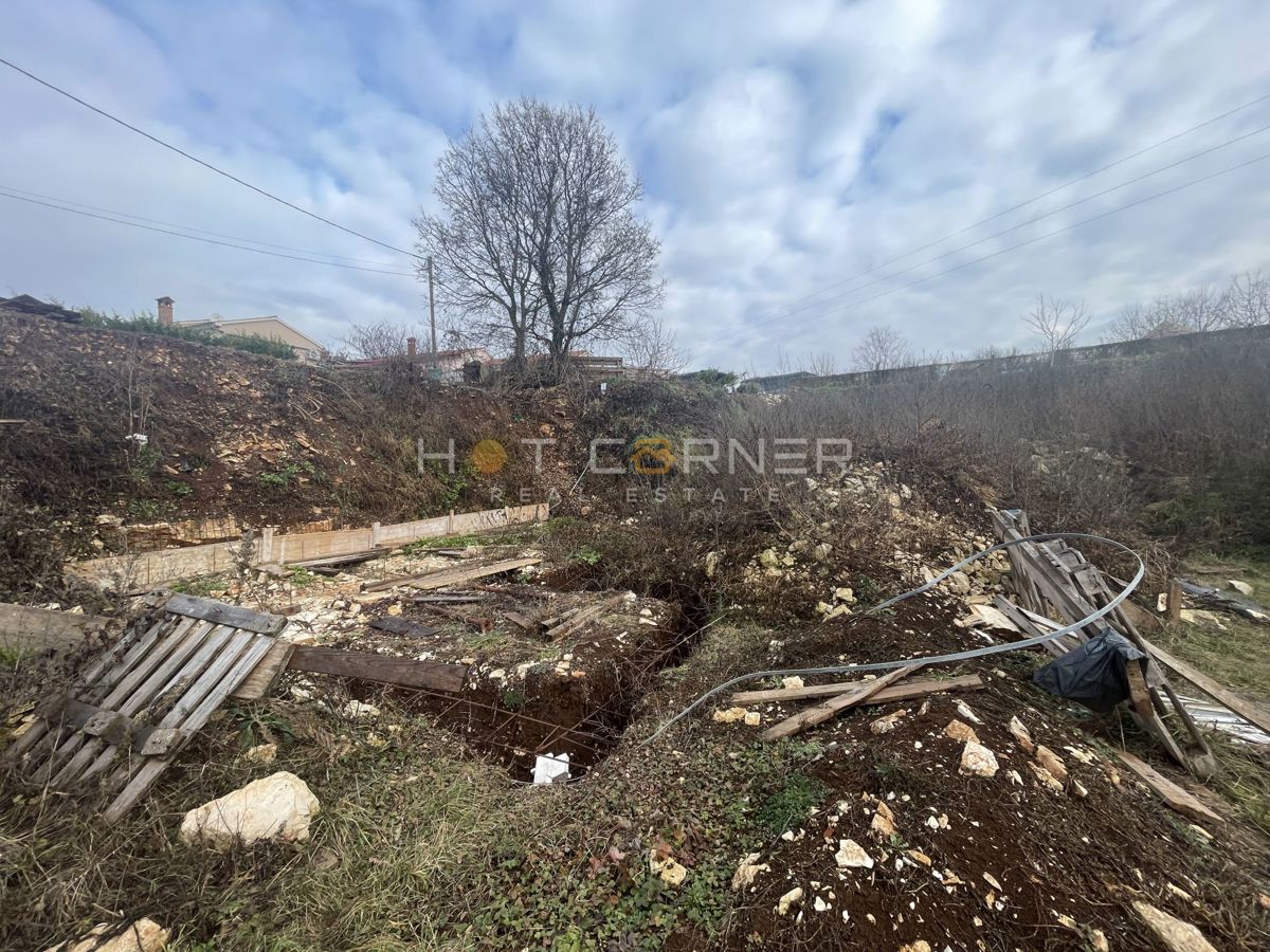 Gradbeno zemljišče Rakalj, Marčana, 820m2