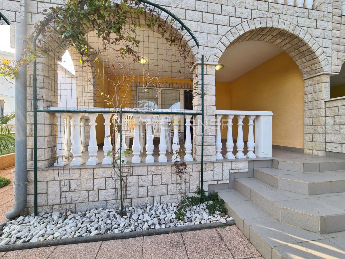 Hiša Štinjan, Pula, 100m2