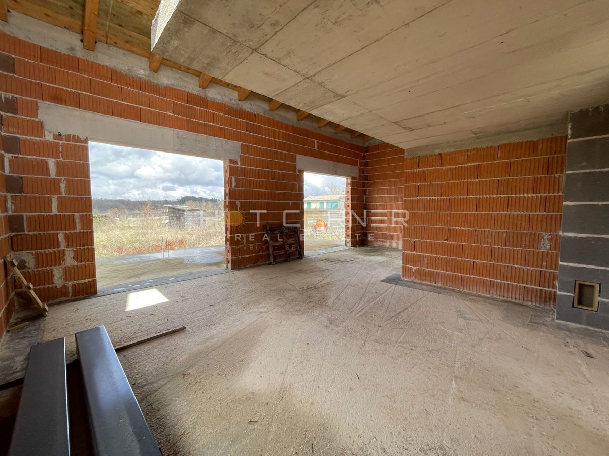 Hiša Kujići, Marčana, 150m2