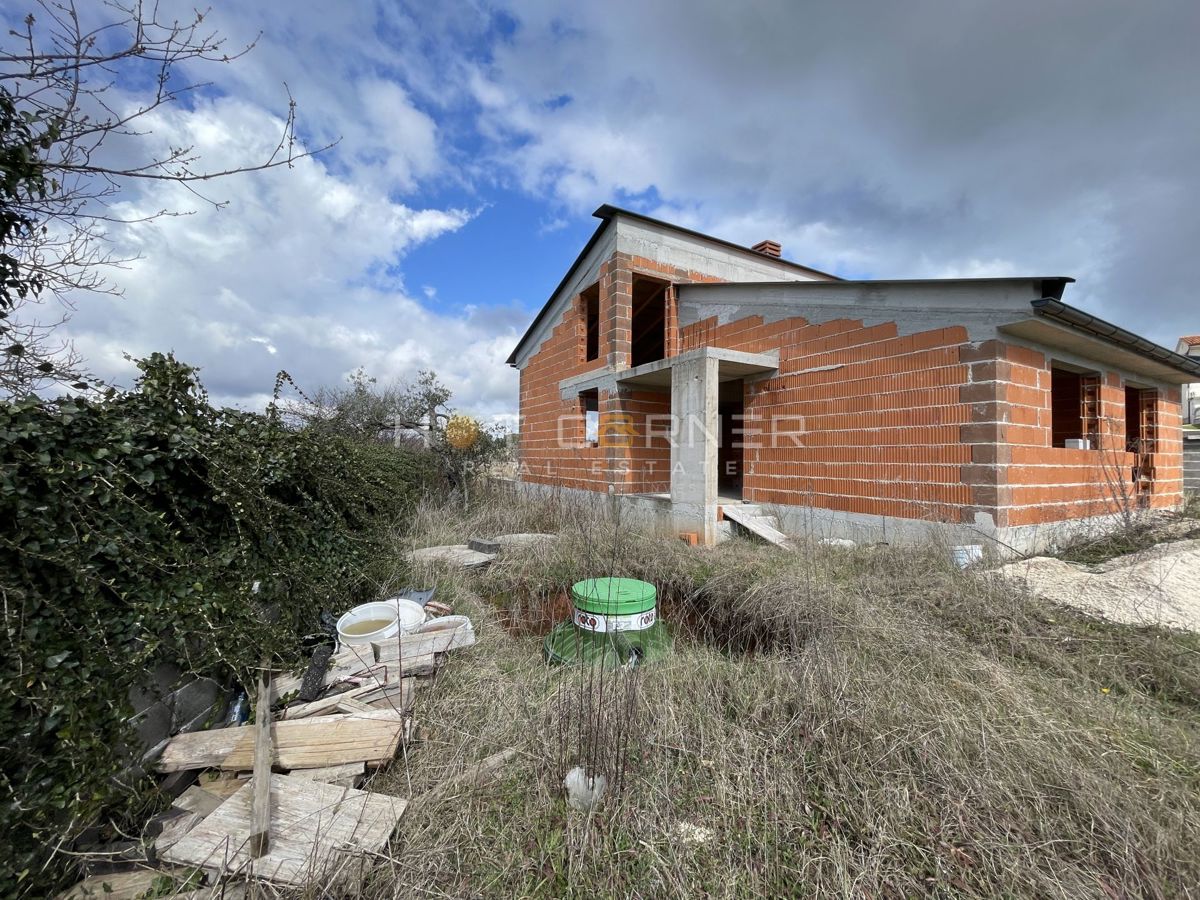 Hiša Kujići, Marčana, 150m2