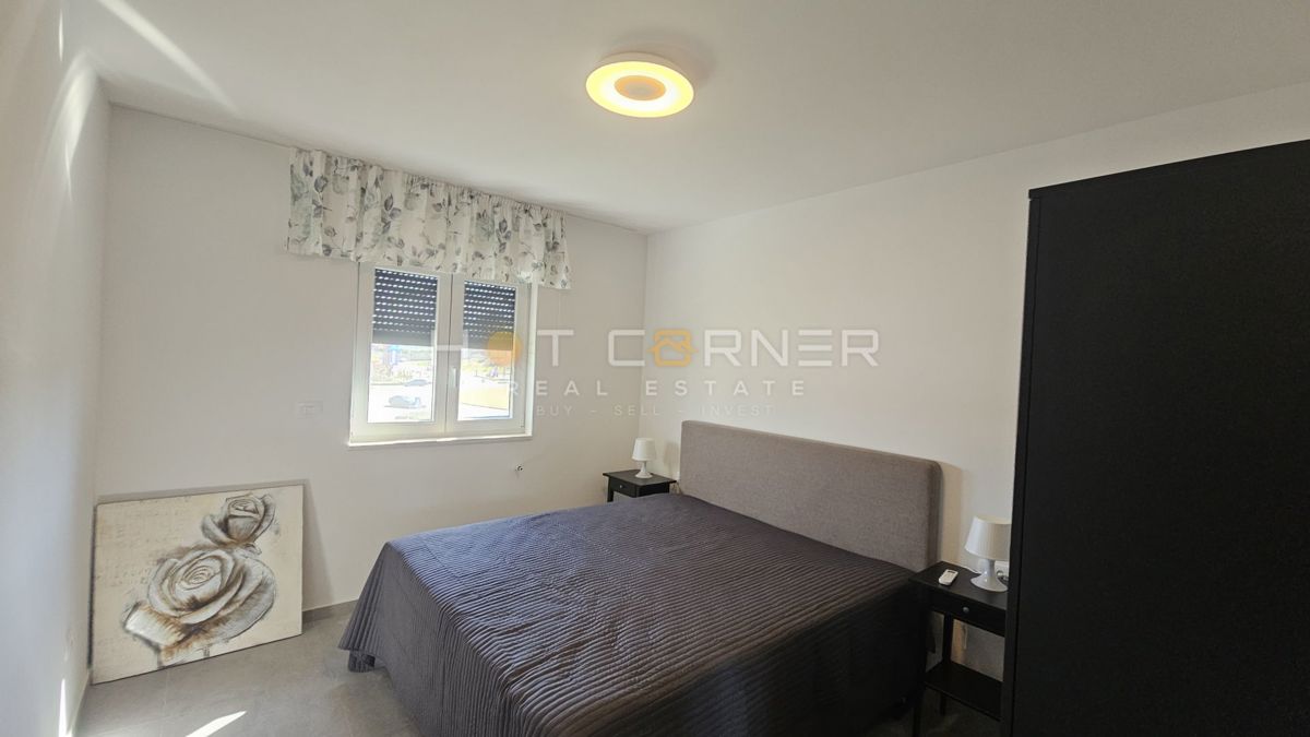 Pula, širše mestno središče, vrhunski penthouse, 3 spalnice, UPORABNO DOVOLJENJE