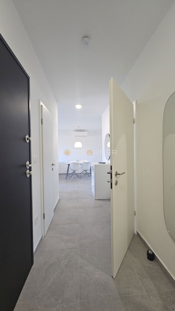 Pula, širše mestno središče, vrhunski penthouse, 3 spalnice, UPORABNO DOVOLJENJE