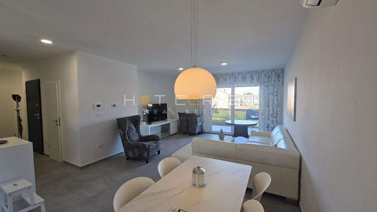 Pula, širše mestno središče, vrhunski penthouse, 3 spalnice, UPORABNO DOVOLJENJE