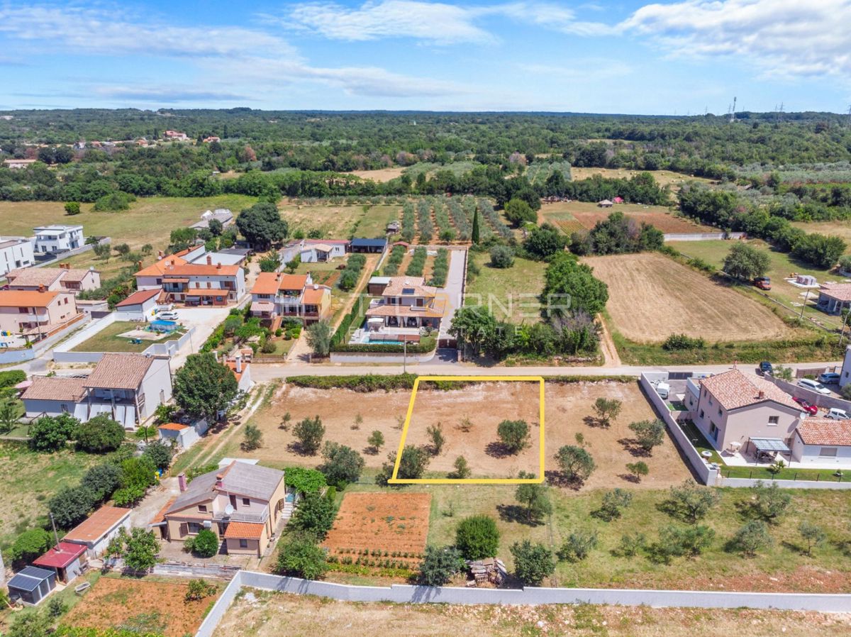 Gradbeno zemljišče Galižana, Vodnjan, 563m2