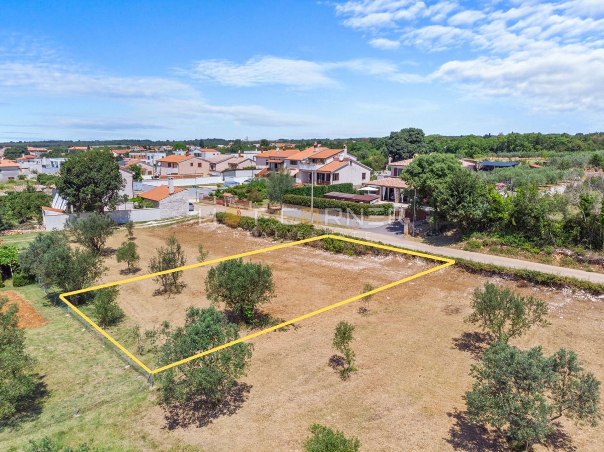 Gradbeno zemljišče Galižana, Vodnjan, 563m2