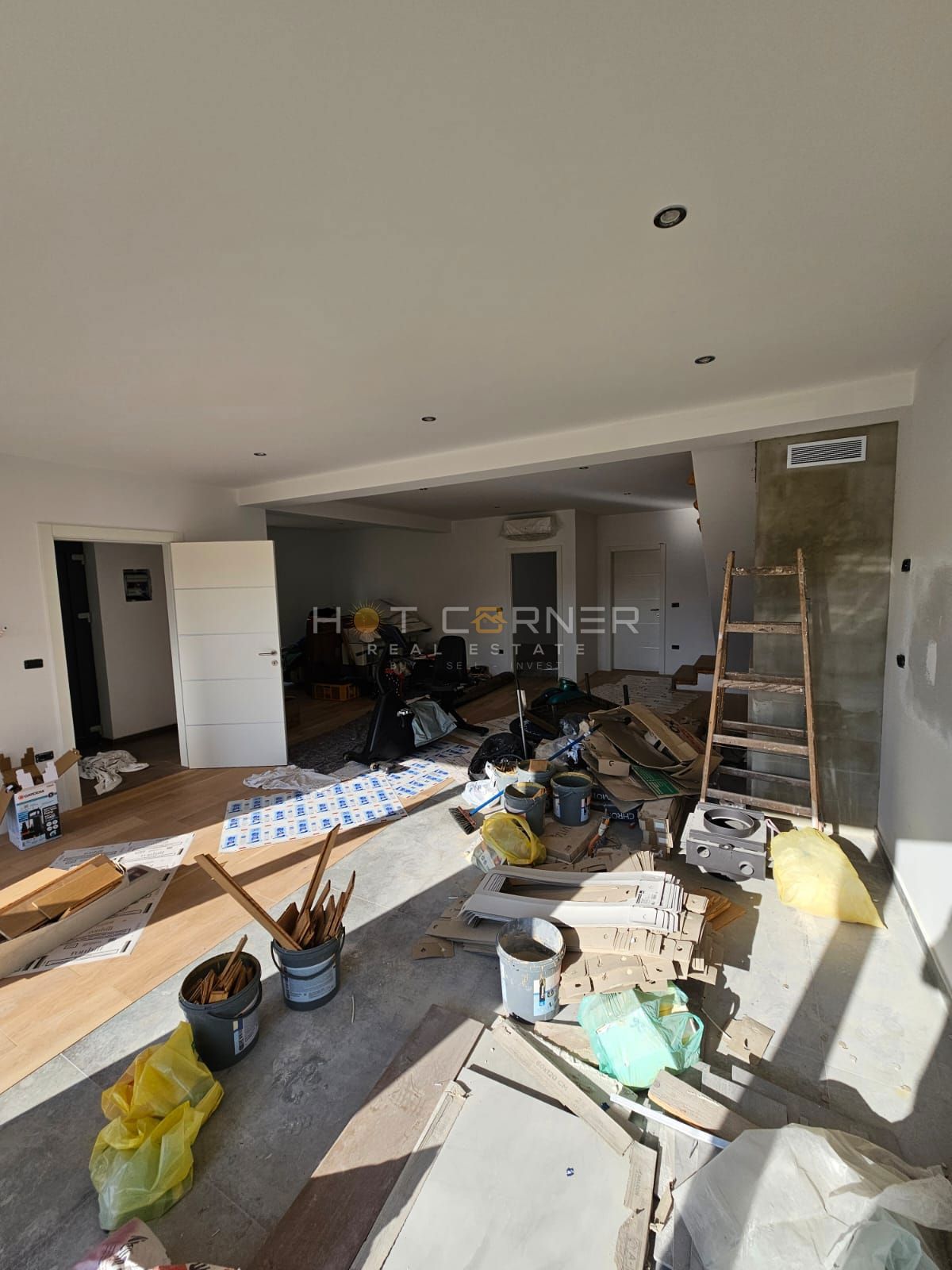 Vila v idilični vasici blizu Rovinja – redka priložnost za vrhunski življenjski slog