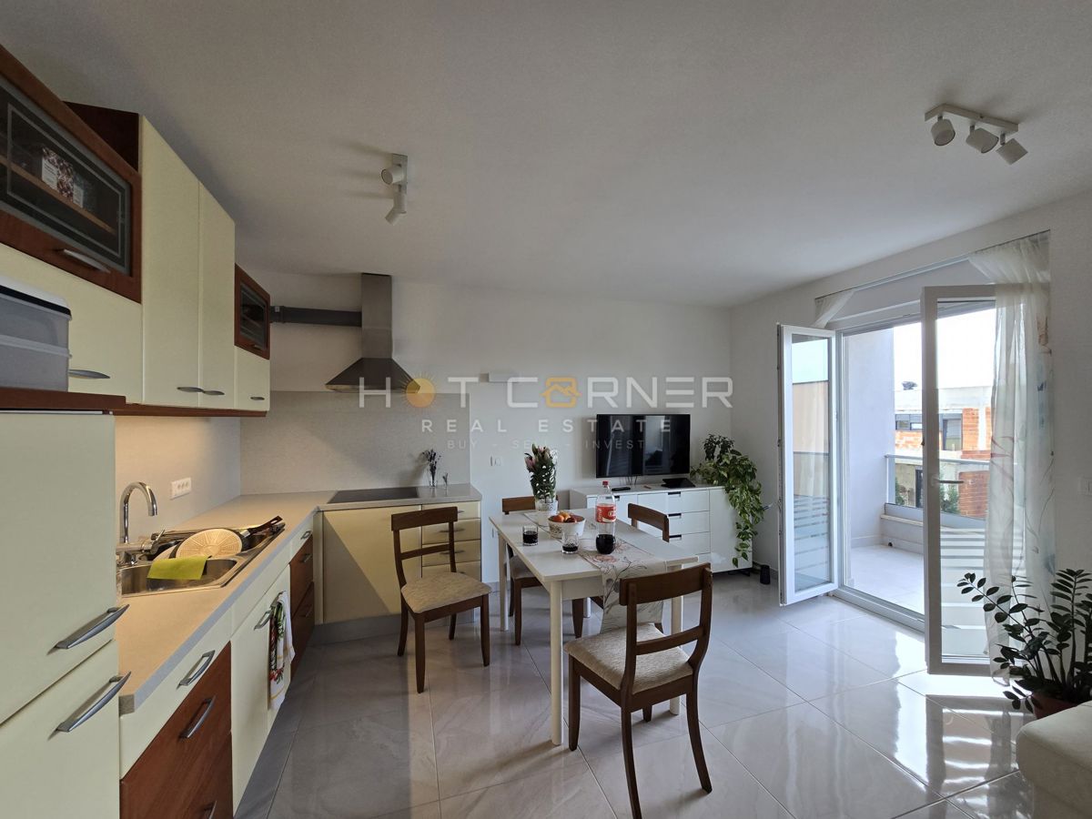 Stanovanje Peroj, Vodnjan, 64m2