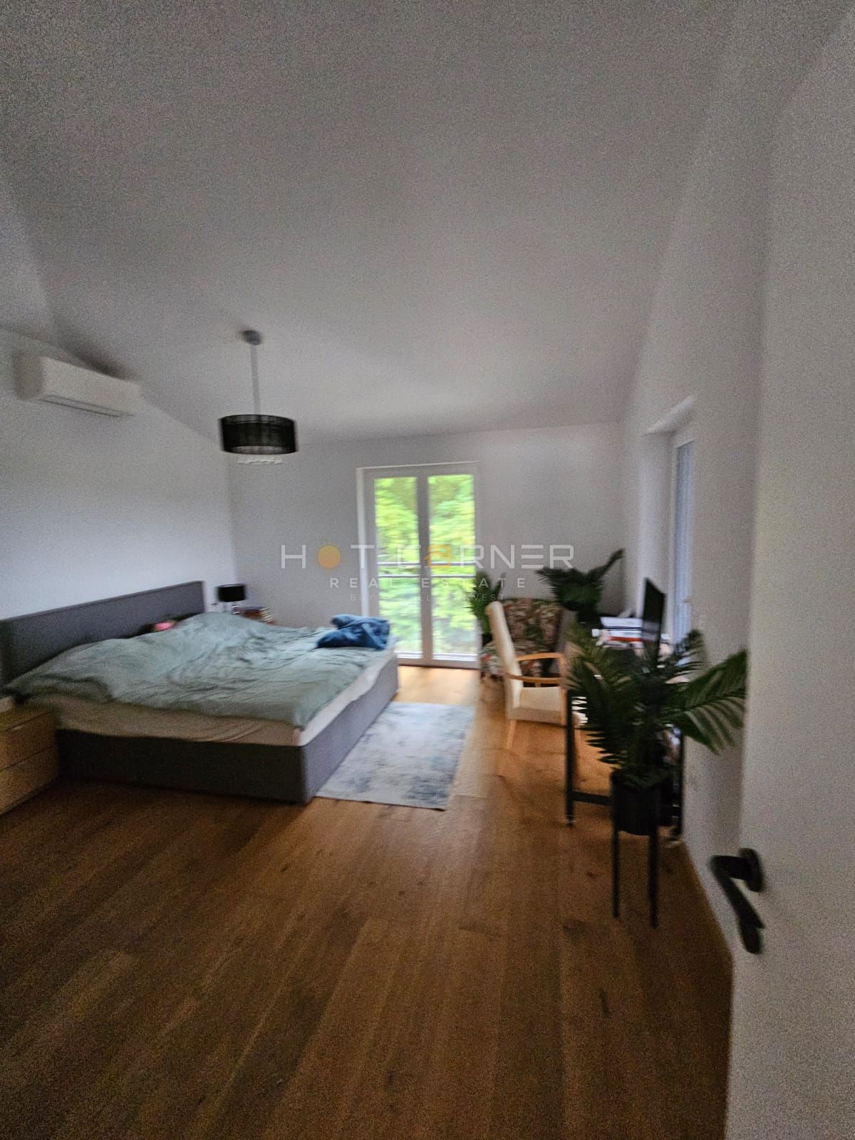 Moderna vila z bazenom in čudovitim razgledom blizu Rovinja