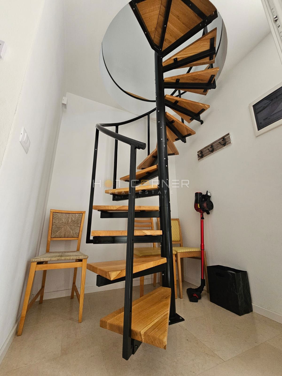 Moderna vila z bazenom in čudovitim razgledom blizu Rovinja