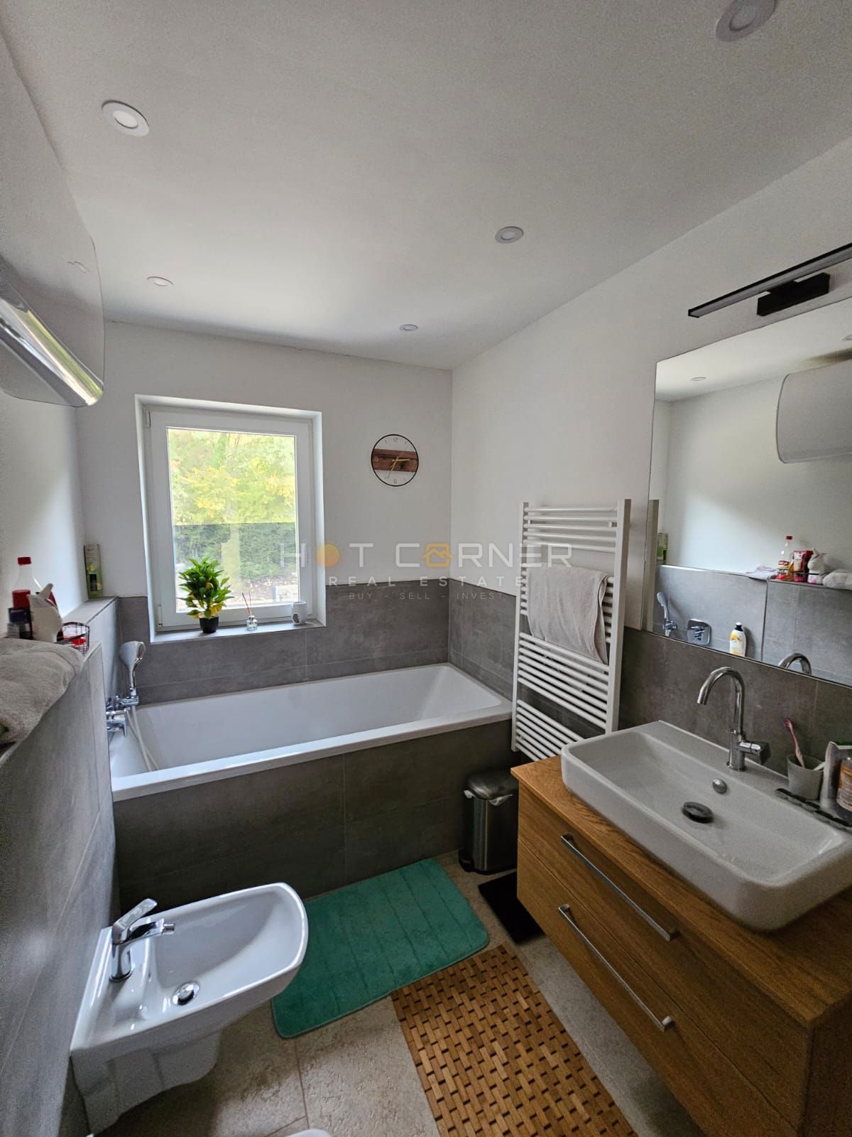 Moderna vila z bazenom in čudovitim razgledom blizu Rovinja