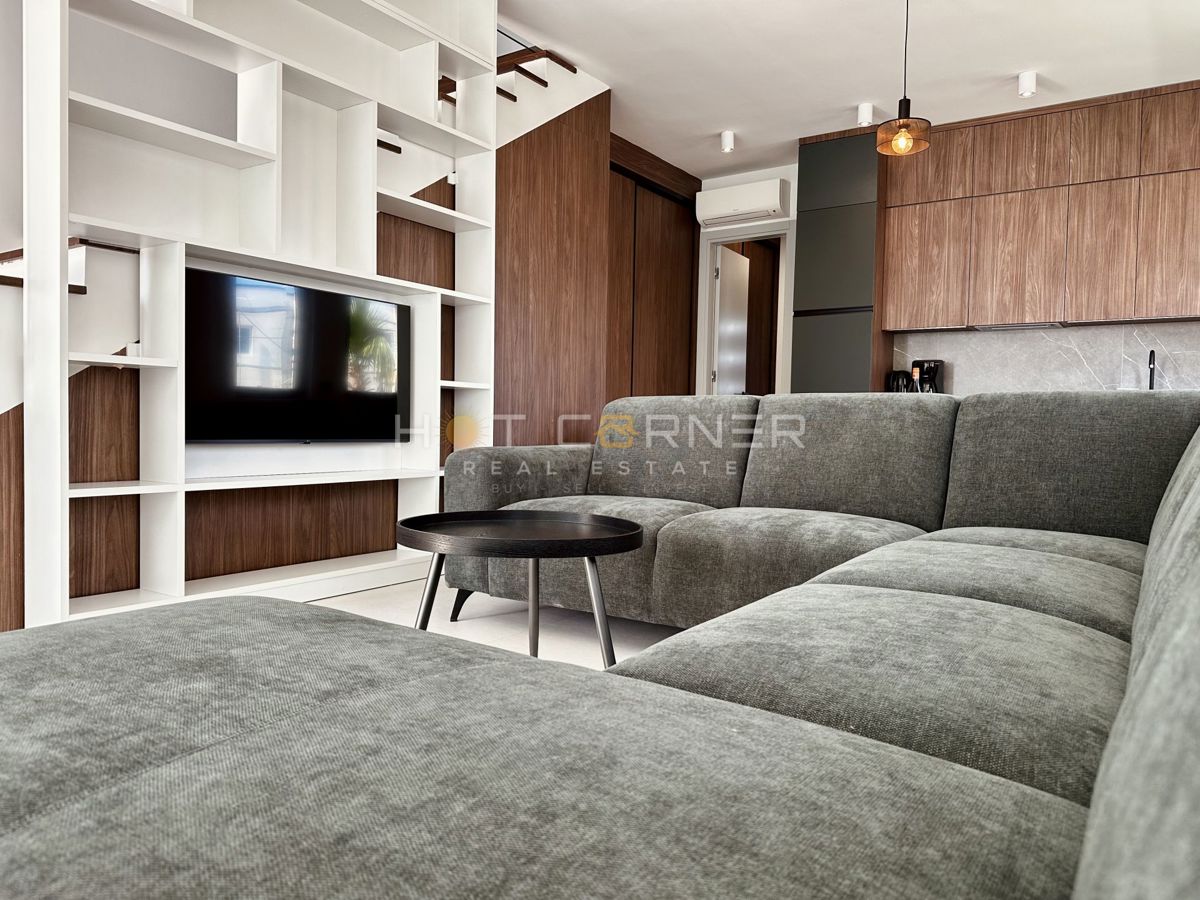 Luksuzna investicijska nepremičnina v medulinu, 3 hiše+čoln