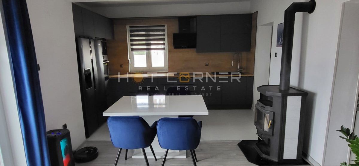 Stanovanje Centar, Pula, 60m2