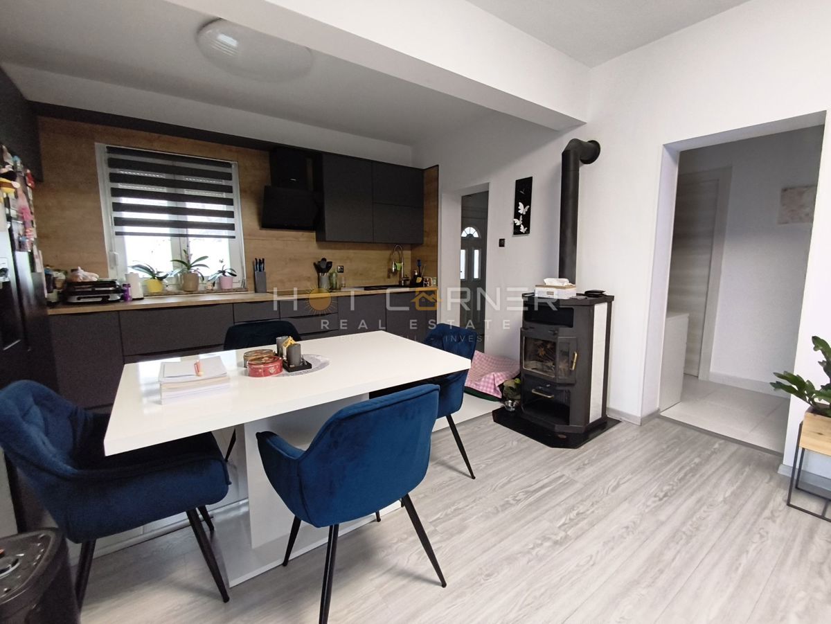 Stanovanje Centar, Pula, 60m2