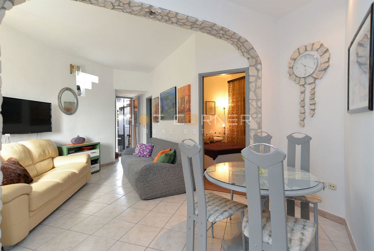 Hiša Pomer, Medulin, 215m2