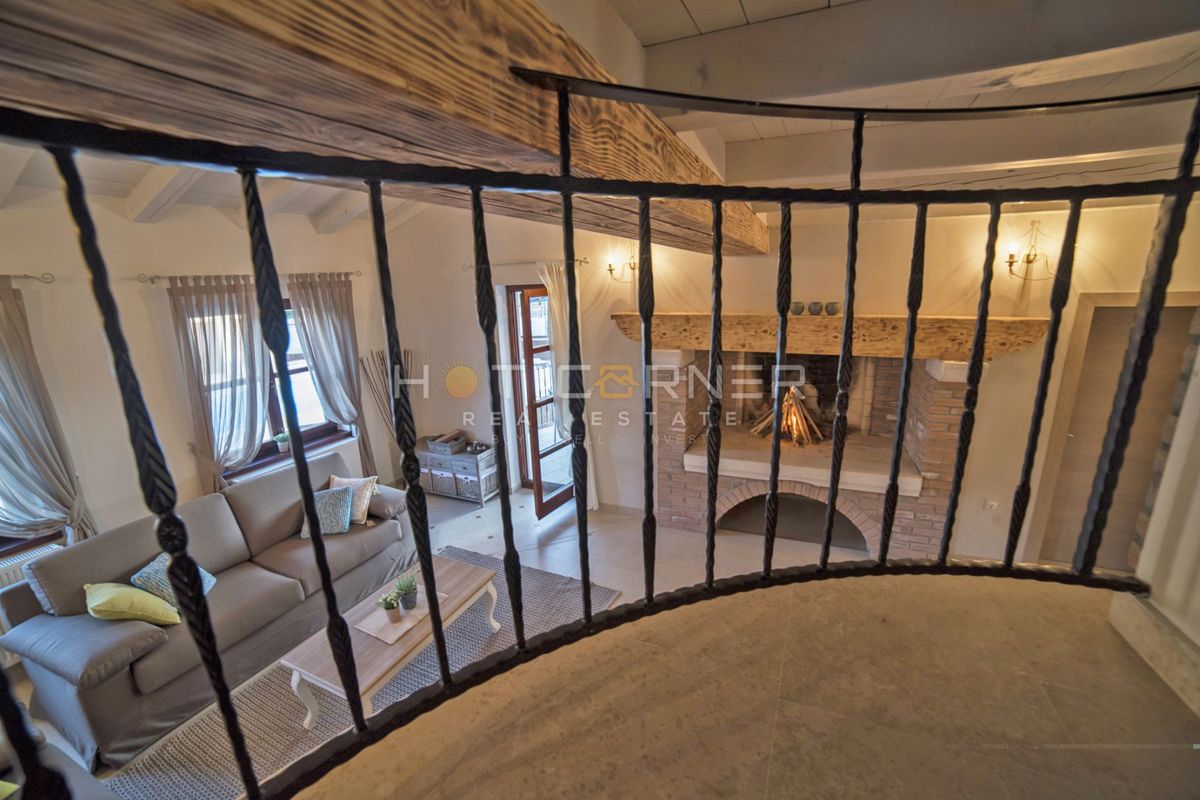 Romantična retro chic istrska vila z bazenom in vrtom 1900m2, 2 km od morja 