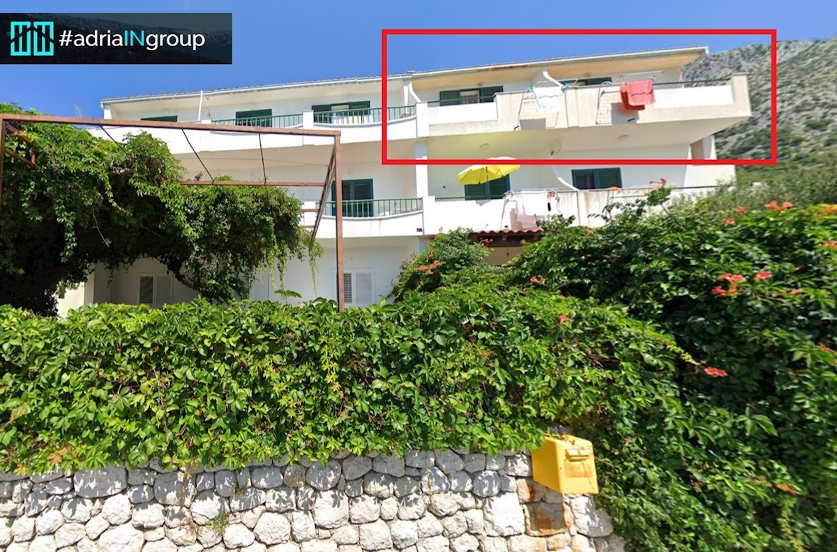 MAKARSKA // Igrane, 105m2 / TOP LOKACIJA / PRVA VRSTA DO MORJA - preberite opis / VIDEO V PRIPONKI
