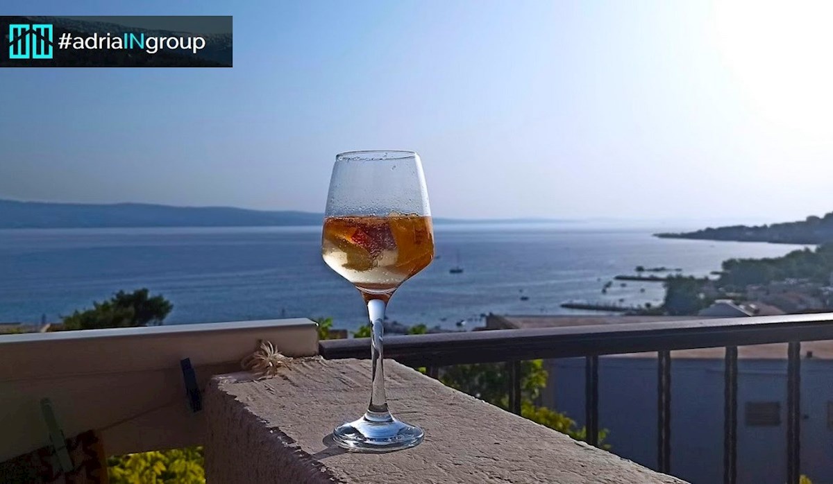 MAKARSKA // Igrane, 105m2 / TOP LOKACIJA / PRVA VRSTA DO MORJA - preberite opis / VIDEO V PRIPONKI
