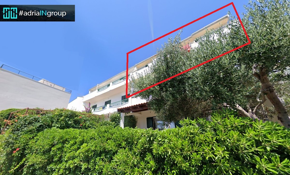 MAKARSKA // Igrane, 105m2 / TOP LOKACIJA / PRVA VRSTA DO MORJA - preberite opis / VIDEO V PRIPONKI