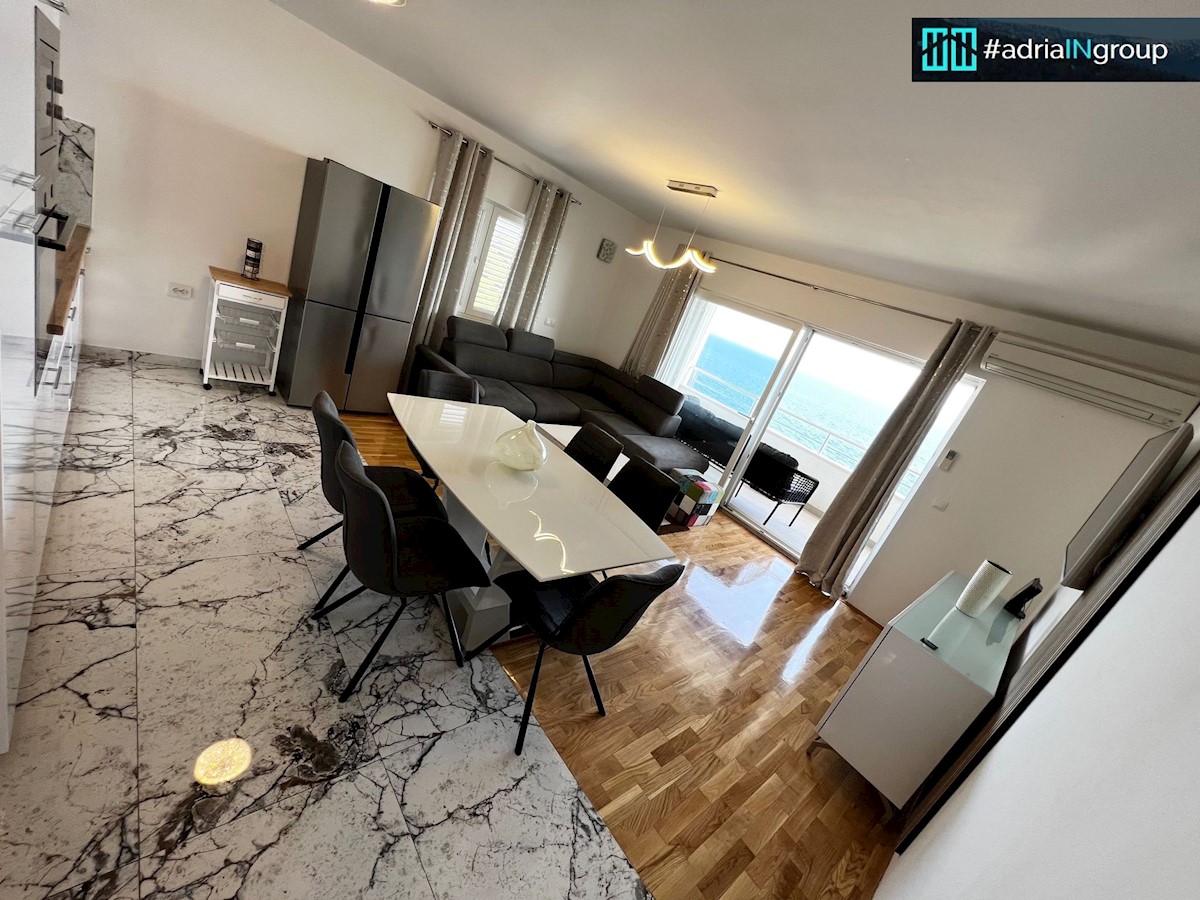 Čiovo / Okrug Gornji, MODERN APARTMA / POGLED NA MORJE / 60m od plaže / VIDEO - preberi opis