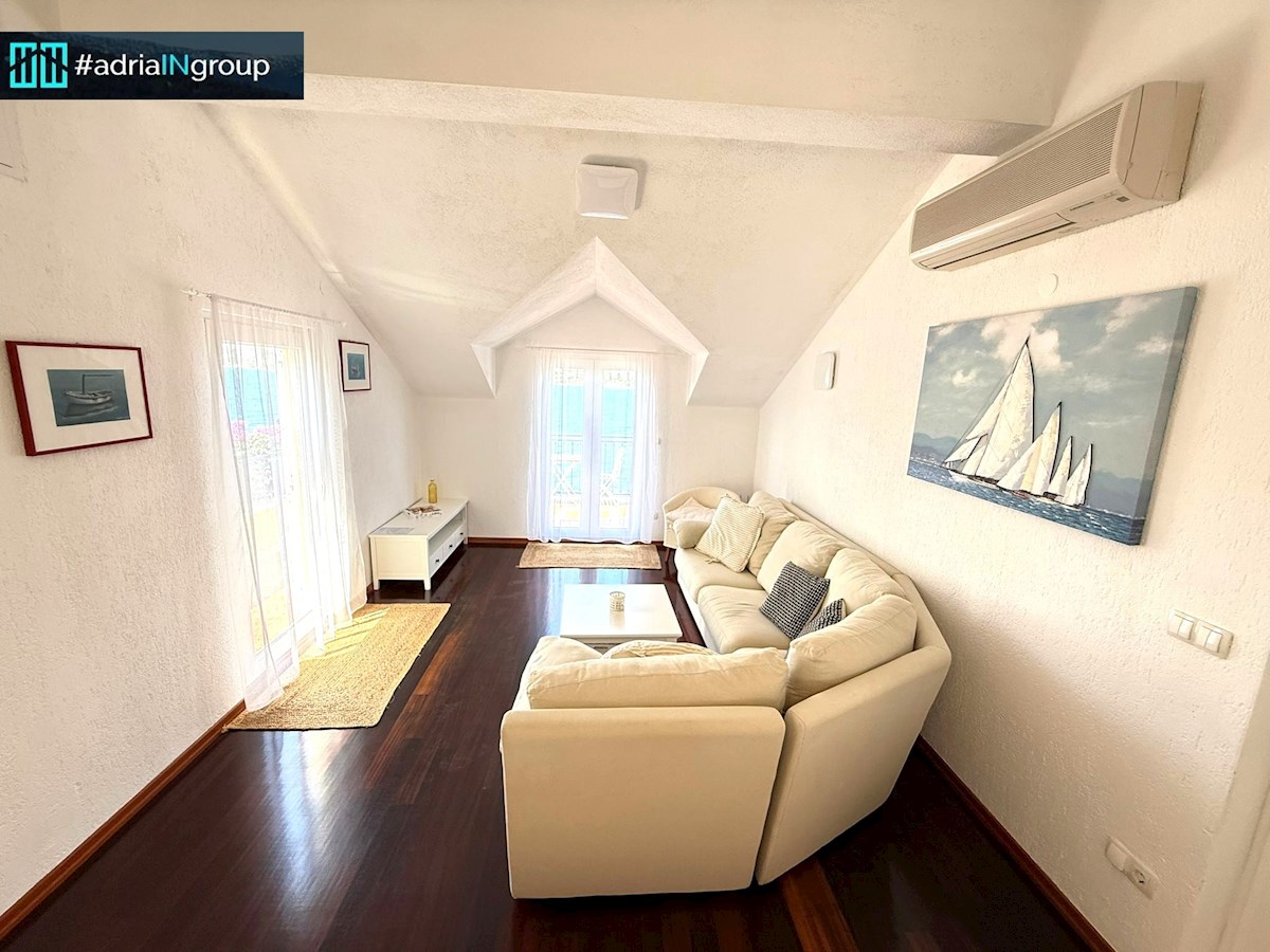 Hiša, PRVA VRSTA DO MORJA (3 apartmaji) – SEGET VRANJICA / video / preberi opis