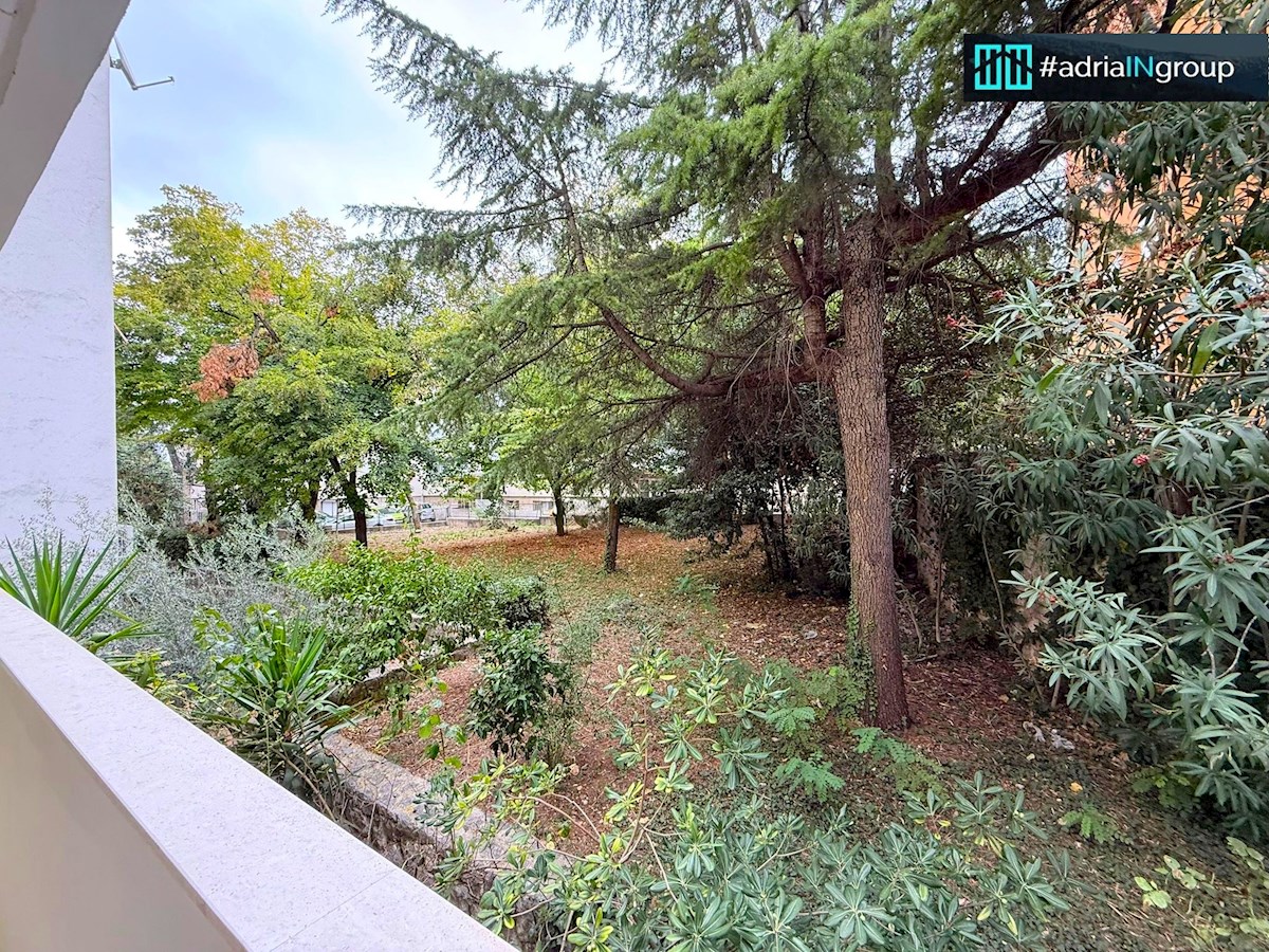 Marjan - Spinut / MODERN 3-SOBNI APARTMA / VRHUNSKA LOKACIJA / preberite opis - VIDEO