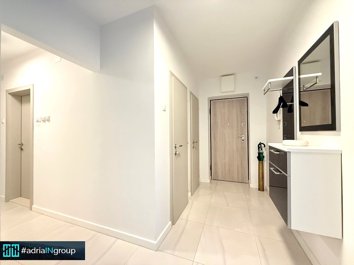 Marjan - Spinut / MODERN 3-SOBNI APARTMA / VRHUNSKA LOKACIJA / preberite opis - VIDEO