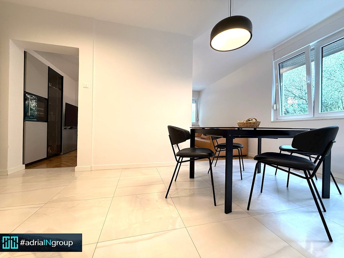 Marjan - Spinut / MODERN 3-SOBNI APARTMA / VRHUNSKA LOKACIJA / preberite opis - VIDEO