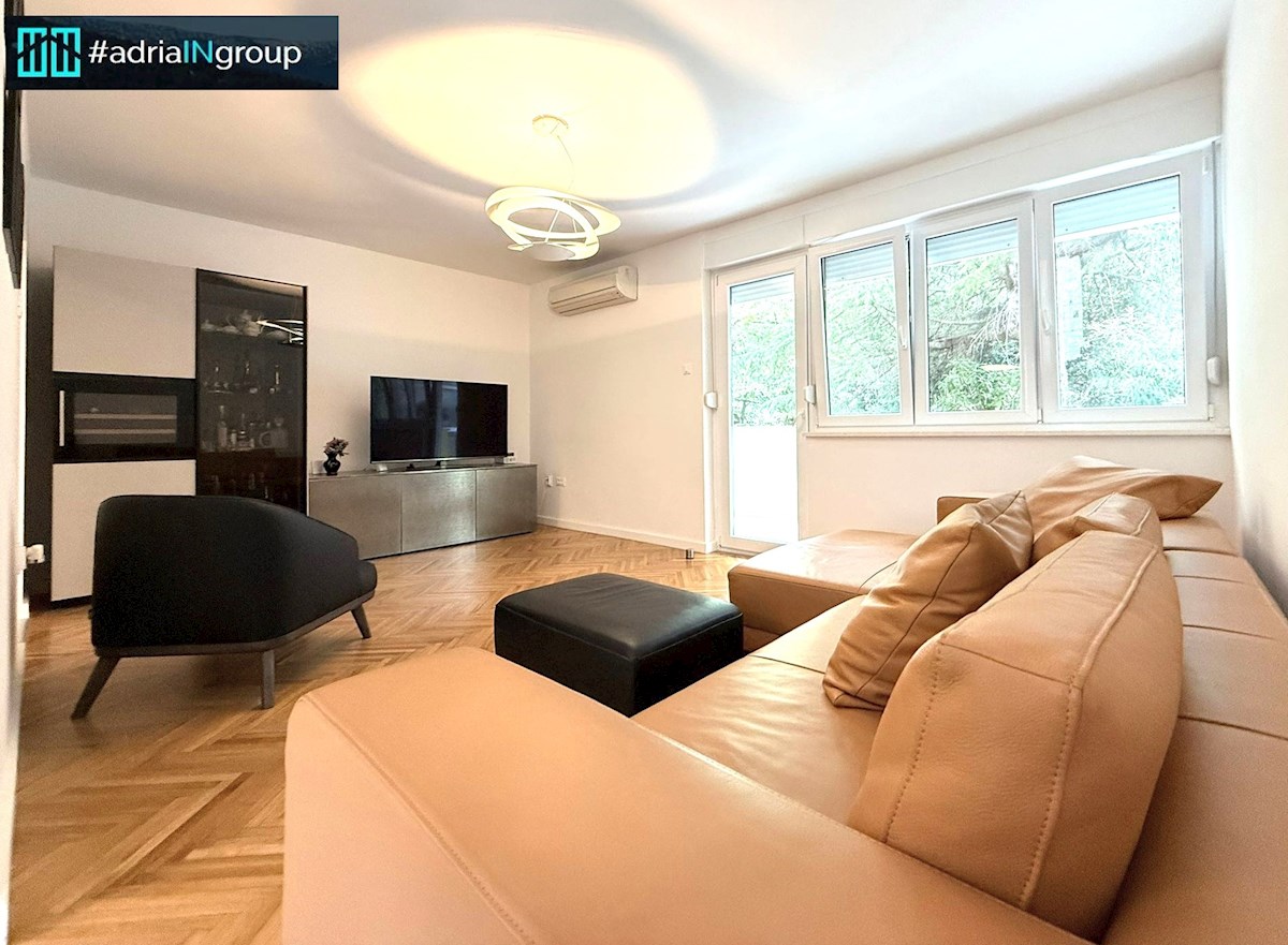 Marjan - Spinut / MODERN 3-SOBNI APARTMA / VRHUNSKA LOKACIJA / preberite opis - VIDEO