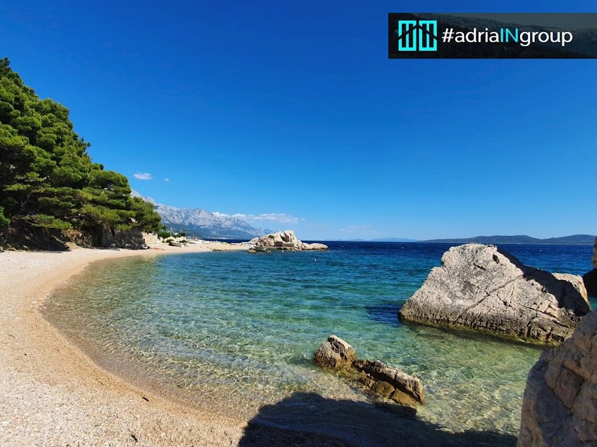 Omiška riviera, LUKSUZNA VILA / PANORAMSKI POGLED NA MORJE - preberite opis / VIDEO