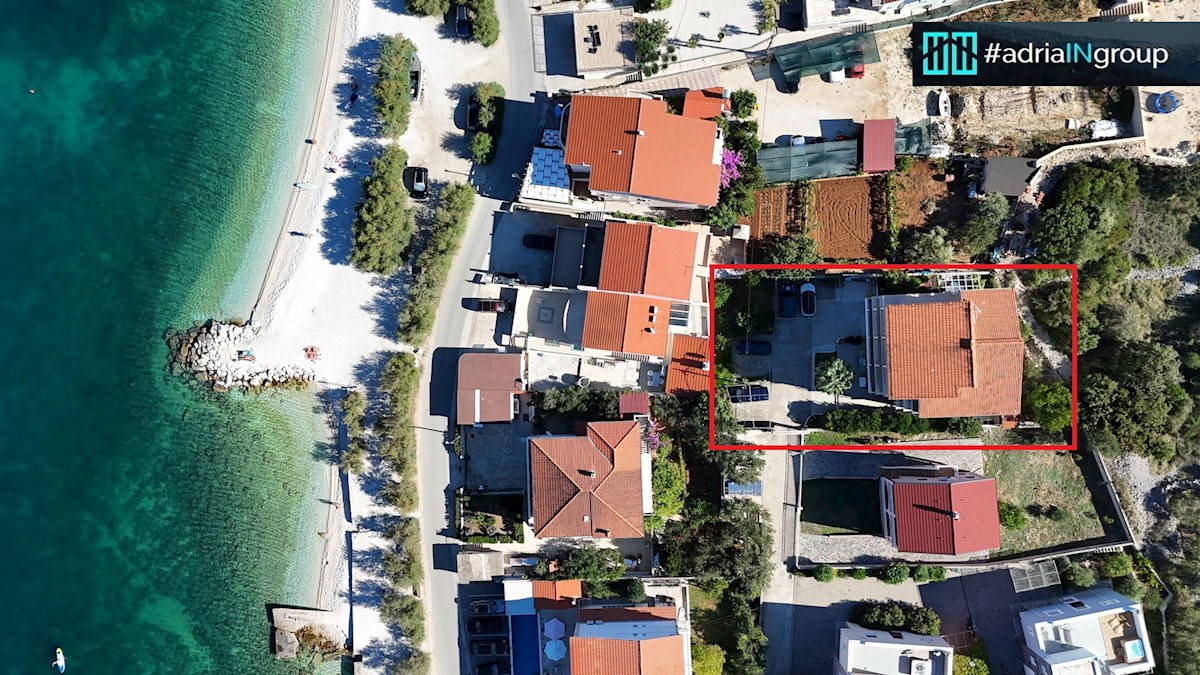 ČIOVO // Slatine, apartmajska hiša 50m od morja / pogled / preberi opis - video