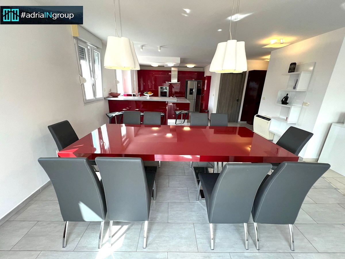 Dugopolje, 4 sobno PENTHOUSE 174m2 // preberi opis / PRILOŽEN VIDEO
