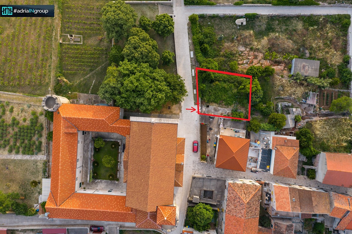 Stari Grad, PROJEKT Z DOVOLJENJI (zemljišče) cona A - PREBERITE OPIS - video