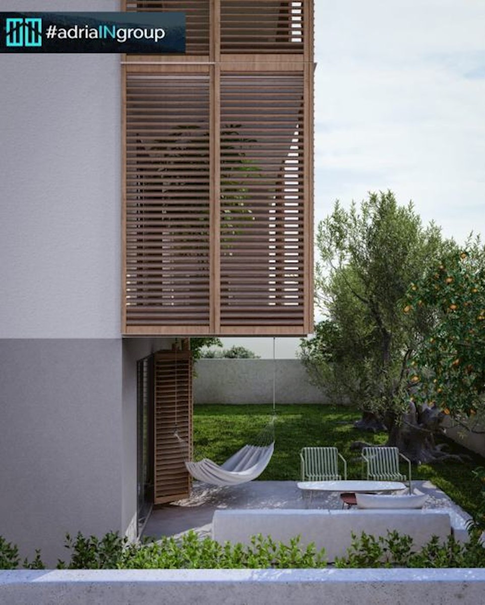 Podstrana | 2-sobno stanovanje 95,95 m² - strešna terasa, razgled, parkirišče