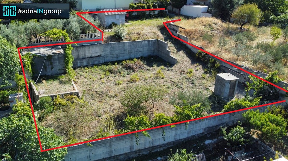 PROJEKT Z DOVOLJENJEM (pogled na morje) / Zazidljivo zemljišče, Podstrana, PREBERI OPIS