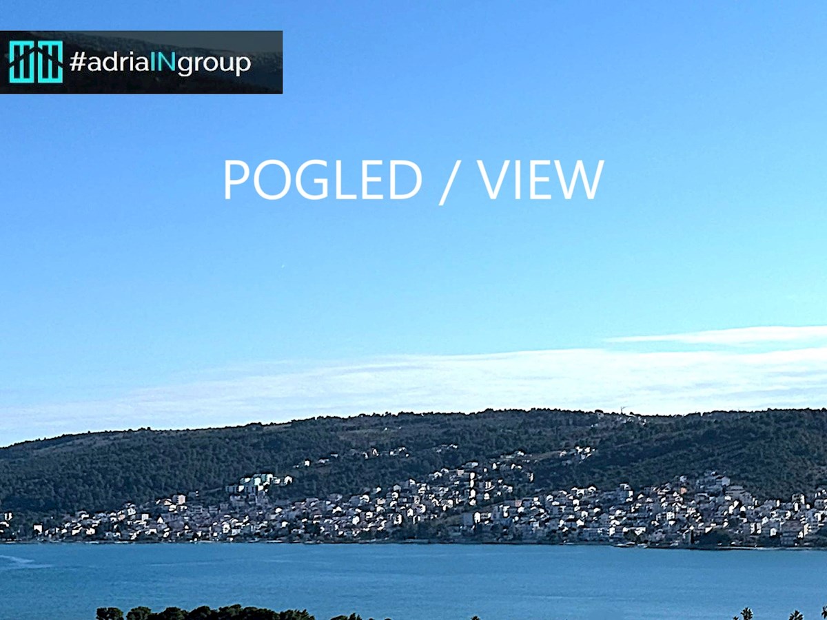 Trogir, LUKSUZNI PENTHOUSE (strešna terasa 120m2) POGLED // preberi opis